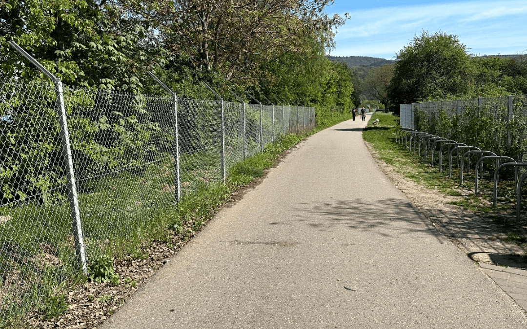 Harbigweg: Bushal­te­stellen doch mit Warte­häuschen